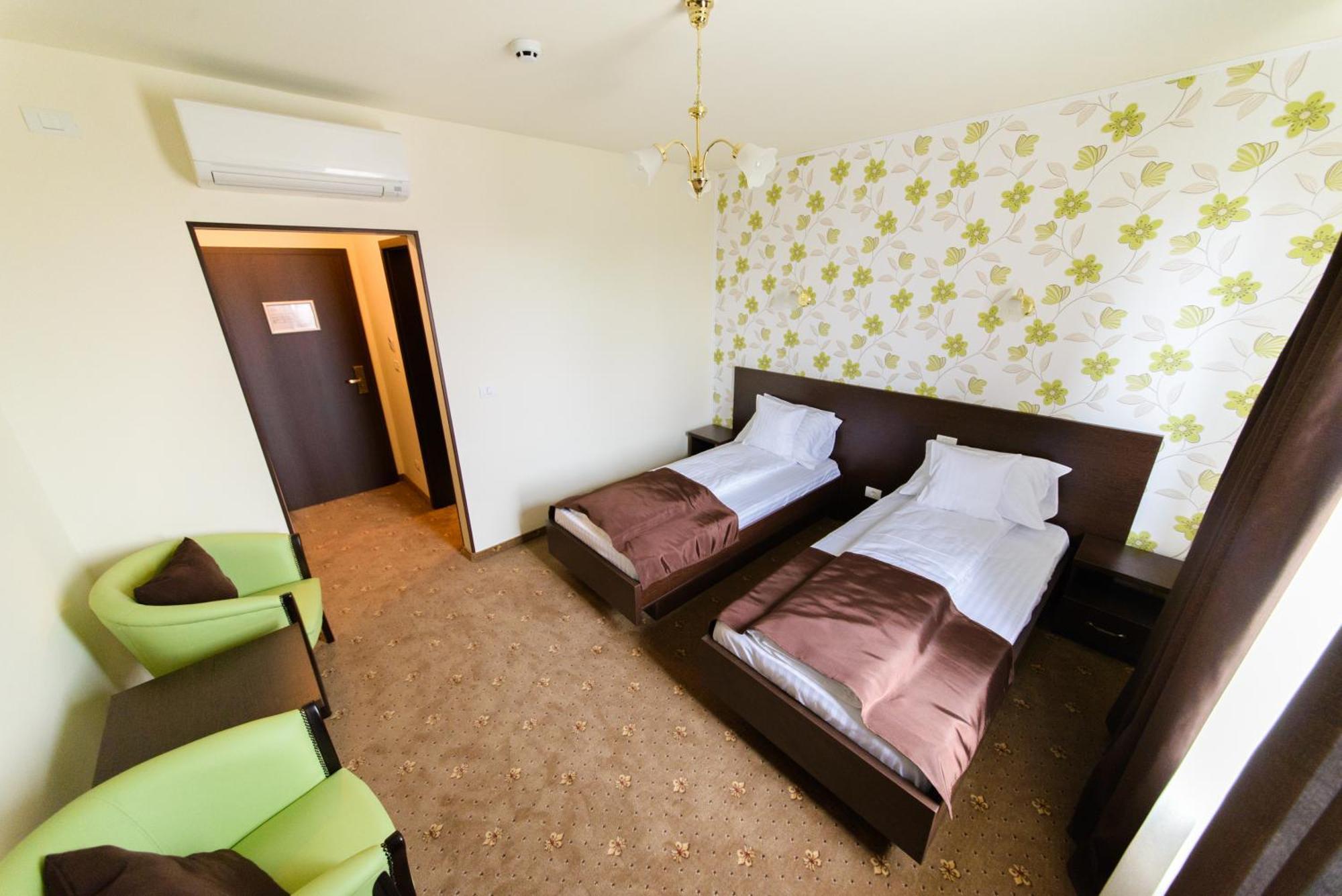 Hotel Miky Αράντ Δωμάτιο φωτογραφία