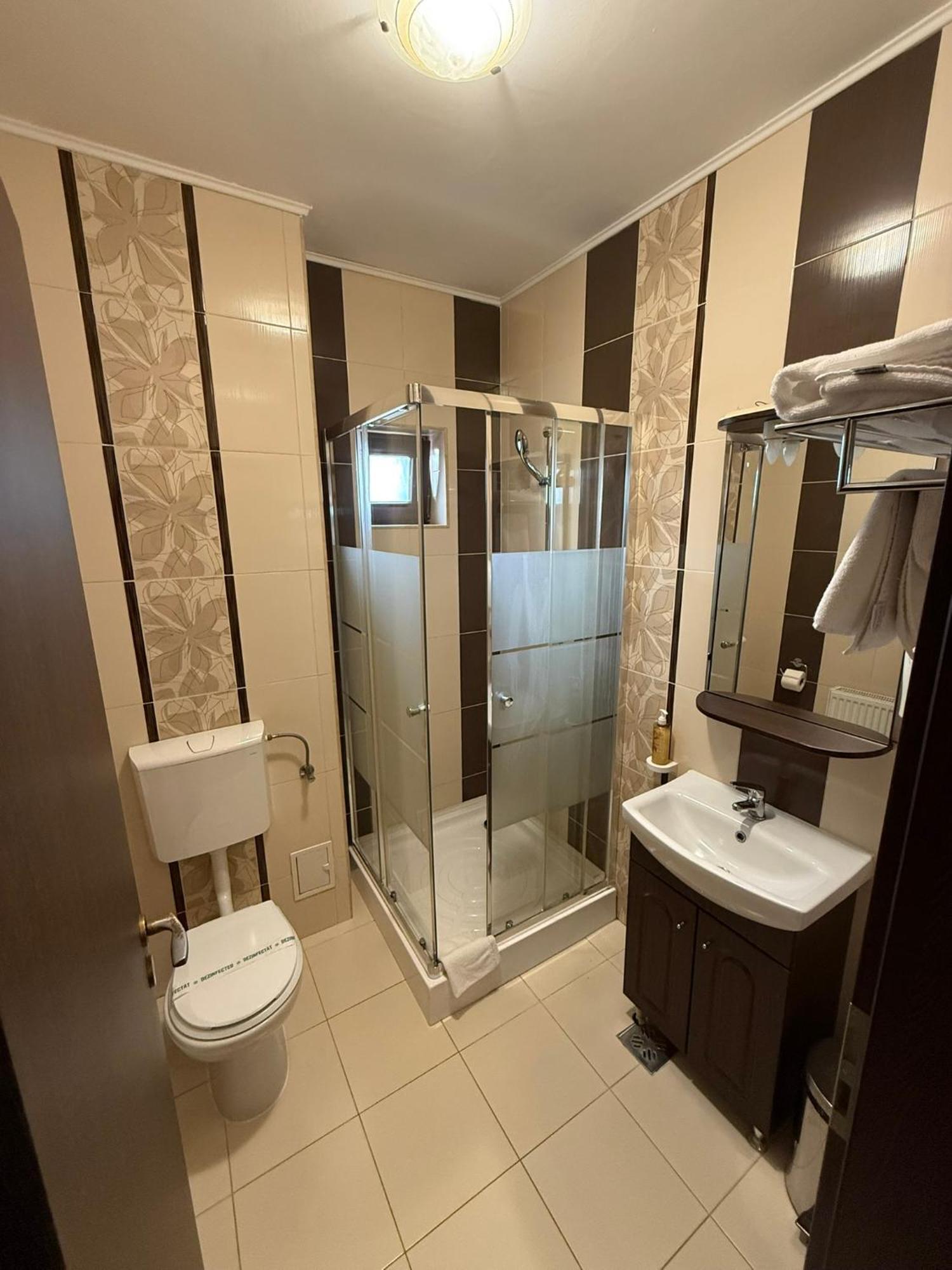 Hotel Miky Αράντ Εξωτερικό φωτογραφία