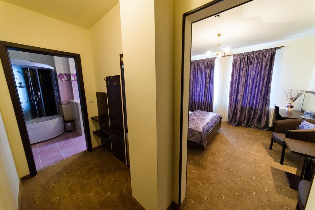 Hotel Miky Αράντ Δωμάτιο φωτογραφία